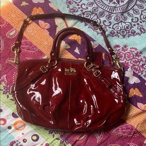 ❤️Coach patent leather hobo❤️
